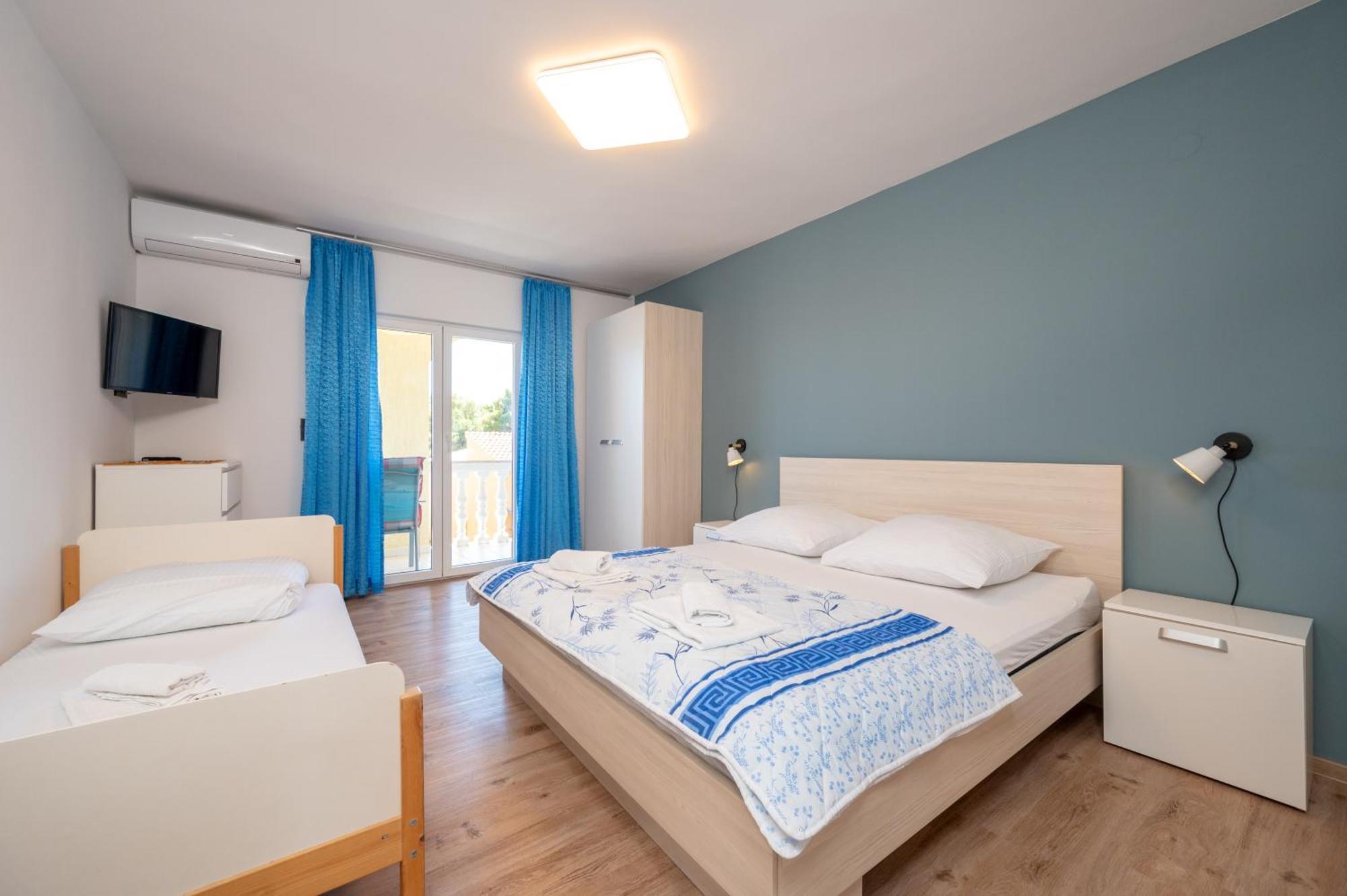 טרוגיר Apartments Zdravko מראה חיצוני תמונה