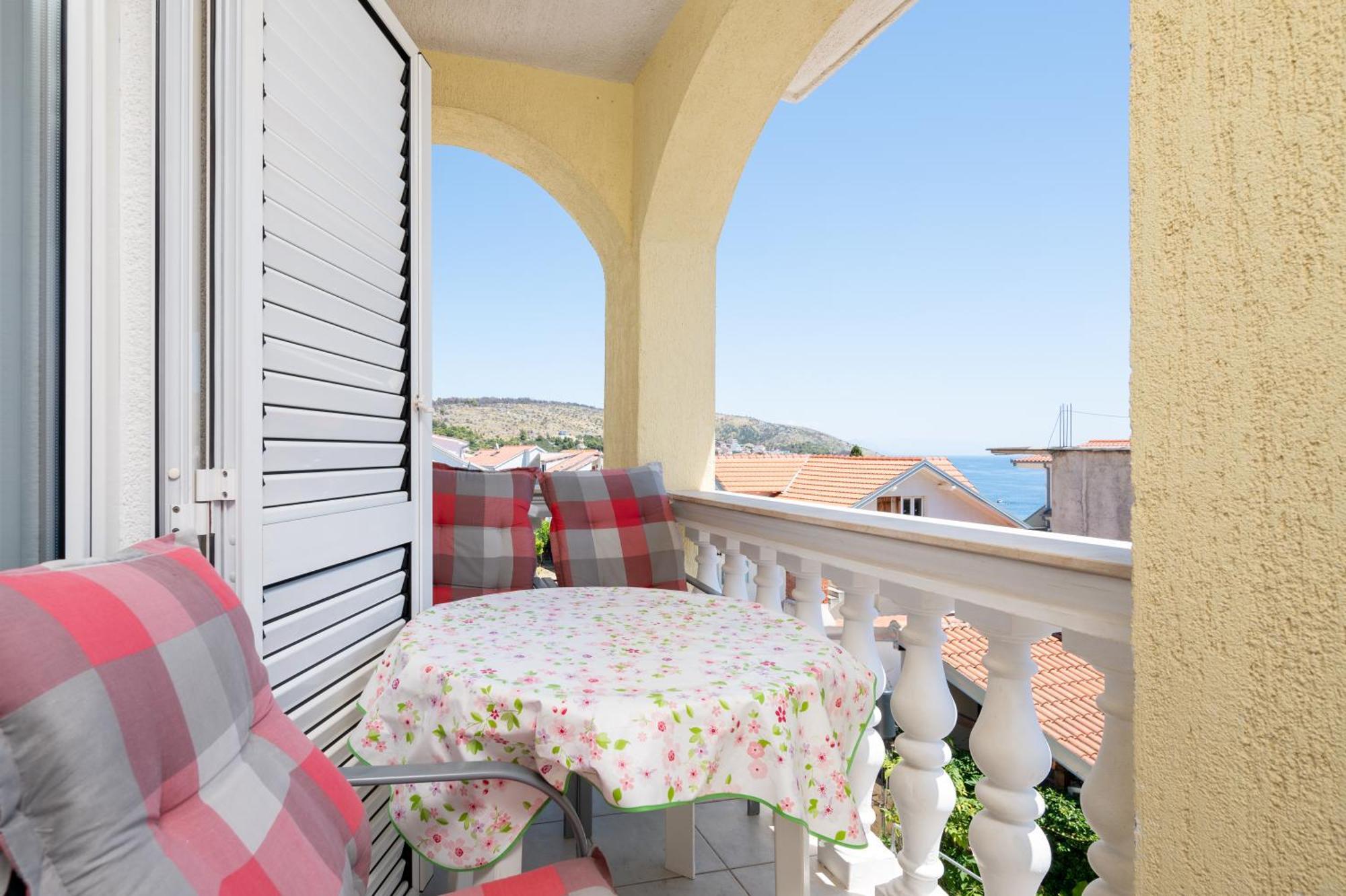 טרוגיר Apartments Zdravko מראה חיצוני תמונה