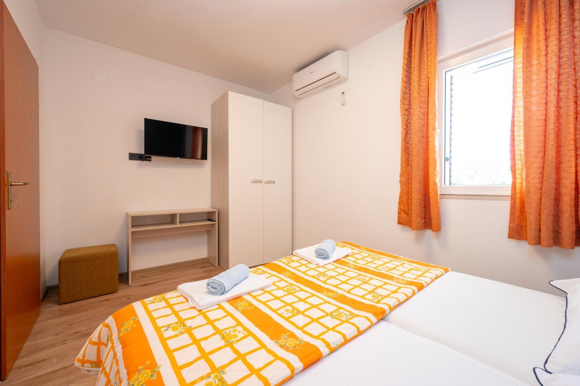 טרוגיר Apartments Zdravko מראה חיצוני תמונה