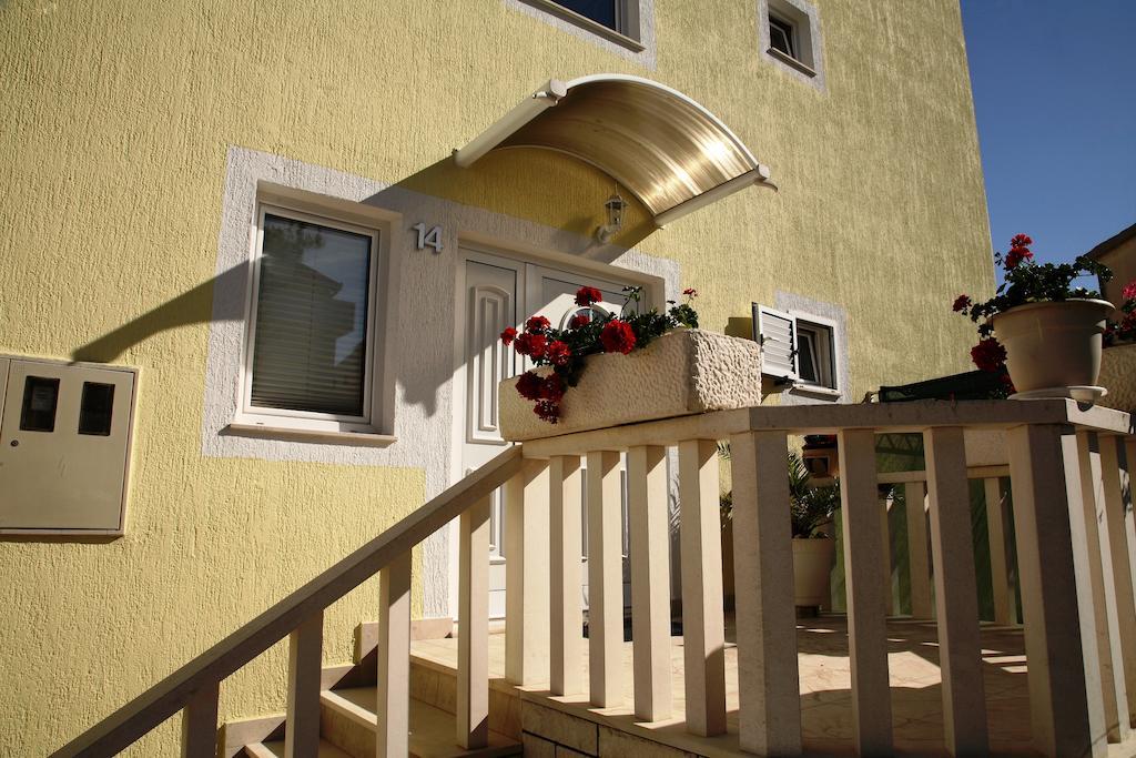 טרוגיר Apartments Zdravko מראה חיצוני תמונה