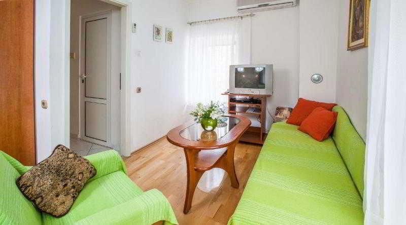 טרוגיר Apartments Zdravko מראה חיצוני תמונה